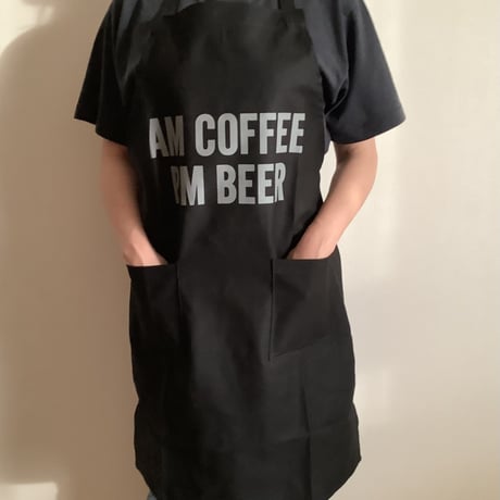 DRESSSEN WPABLK11 DAY USE W POCKET  APRON   “AM COFFEE PM BEER”(BLACKCOLOR  )