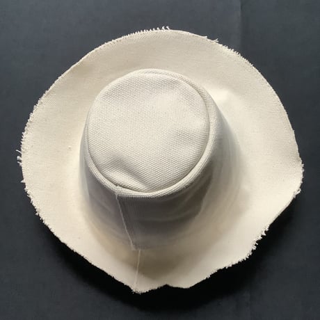 🇺🇸アメリカ製　THE  MAGIC  HAT  (MADE IN USA) NATURAL  COLOR(生成色)