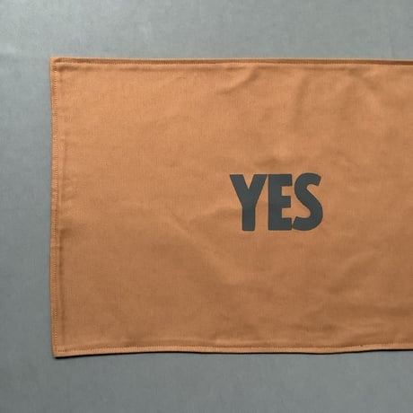 REVERSIBLE PLACE MAT REVMBR1 “YES/EATS ＆DRINKS(BROWN  COLOR)