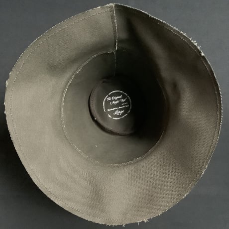 🇺🇸アメリカ製　THE  MAGIC  HAT  (MADE IN USA) OLIVE   COLOR