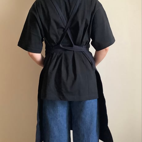 [新型] NEW X–STYLE APRON (DARK NAVY  COLOR)※背中でクロスさせて着用いただくエプロンです。