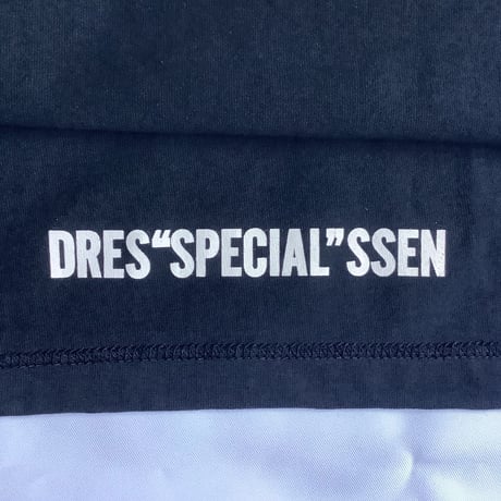 DRESSSEN  DSST113  DRES“SPECIAL”SSEN    “BESTMIND TOGETHER”  T-SHIRTS (生成りロゴ)  BLACK COLOR