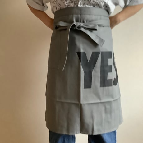 DRESSSEN LWLGR1 “YES” APRON  (腰巻きエプロンです)