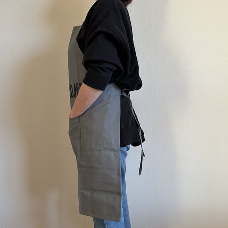 DRVG4 REVERSIBLE  APRON“YES！GOODJOB！/ DRESSSEN ”