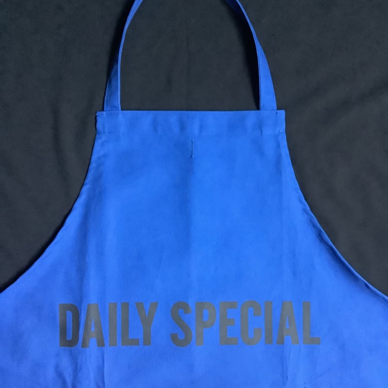 DRESSSEN DRVBLU1 REVERSIBLE APRON“DAILY SPEC DRESSSEN DRVBLU1 REVERSIBLE APRON“DAILY SPEC