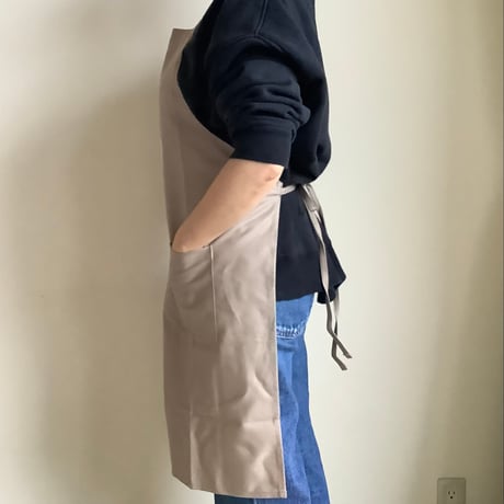 WPSB2  DAY USE W POCKET  APRON   “YES！GOOD JOB！SMOKY BEIGE COLOR