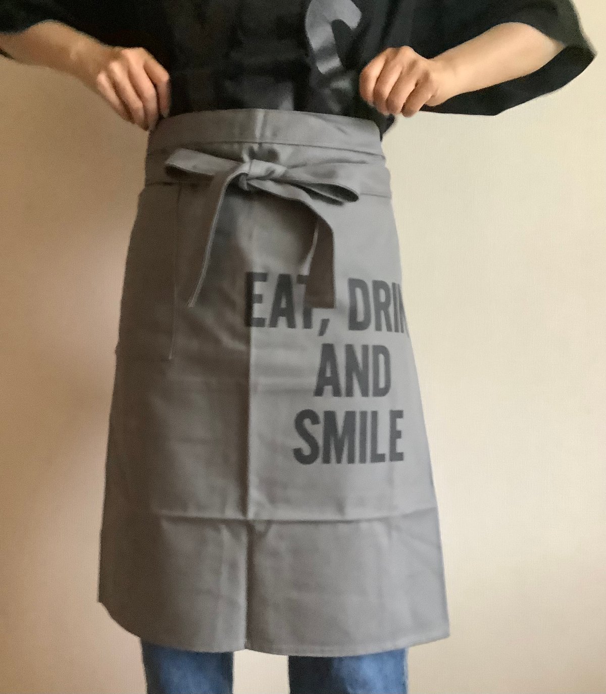 DRESSSEN LWLGR2 “EAT,DRINK AND SMILE”APRON(腰巻