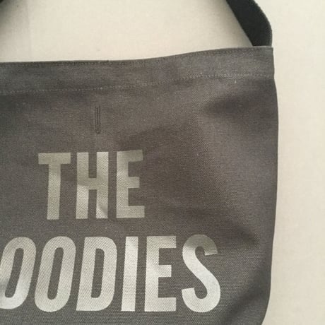 DRESSSEN  DBC9  BAG “THE FOODIES”BLACK COLOR
