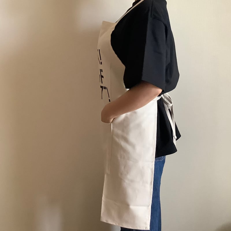 ADULT APRON #11 イエス!グッドジョブ! | DRESSSEN公式 ADULT APRON #11 イエス!グッドジョブ! | DRESSSEN公式