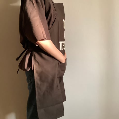 🌸[新発売] DR(DB)7    ”TACOS AND TEQUILA “APRON (生成りロゴ)  DARK BROWN COLOR