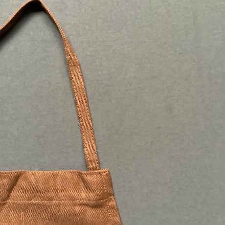 👶DRESSSEN BKDBR2  BABY KIDS APRON YES(ベイビーキッズエプロンです。)  ※BROWN  COLOR