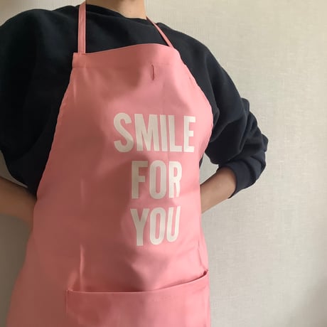 DR(PK)3  ”SMILE FOR YOU“ APRON (生成りロゴ)PINK  COLOR