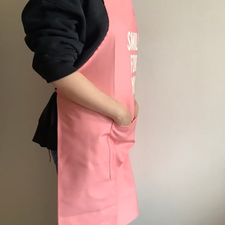 DR(PK)3  ”SMILE FOR YOU“ APRON (生成りロゴ)PINK  COLOR