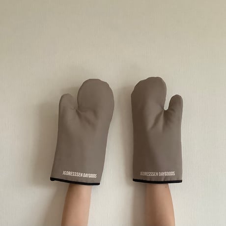 DRESSSEN MTSB2 LEFT/ RIGHT   MITTEN   SMOKY BEIGE COLOR