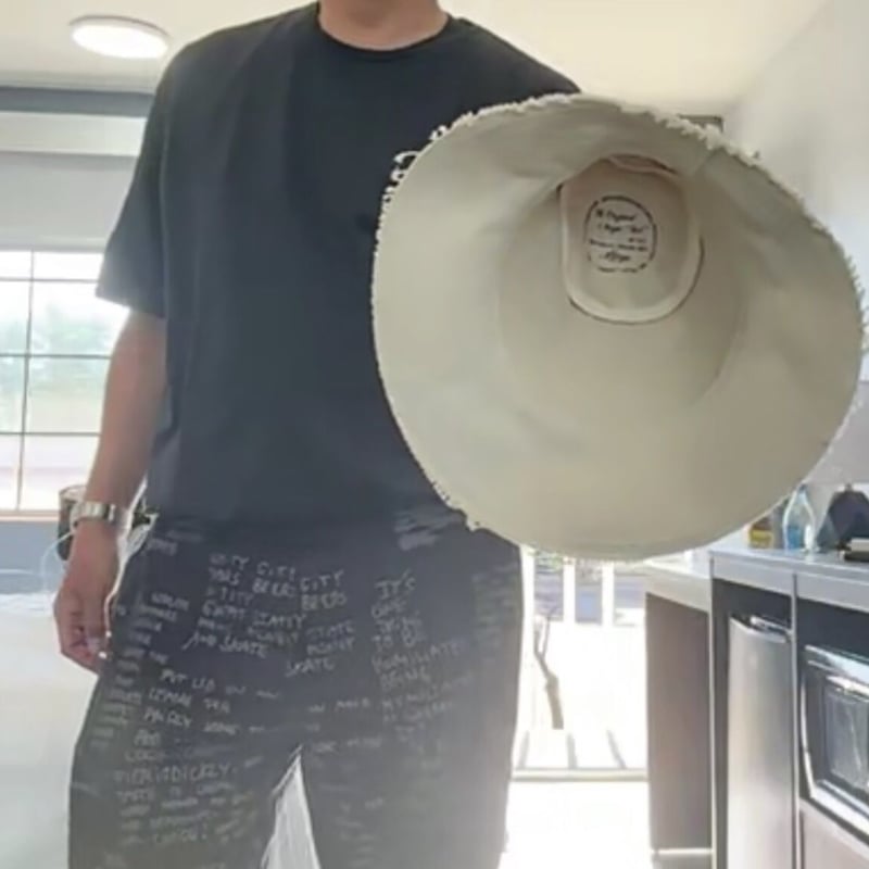 🇺🇸アメリカ製 THE MAGIC HAT (MADE IN USA) NATURAL