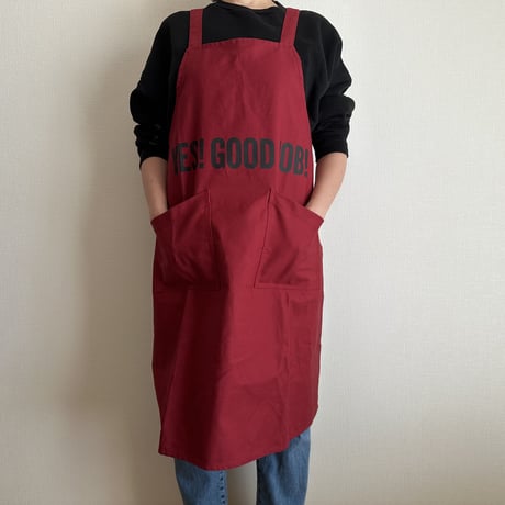 XA30 X–STYLE APRON “ YES！GOODJOB！”(BOADEAUX(ボルドー)COLOR)※背中でクロスさせて着用いただくエプロンです。