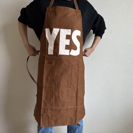 WPB8 DAY USE W POCKET  APRON   “YES”(生成りロゴ)※正面に二つのポケットがございます