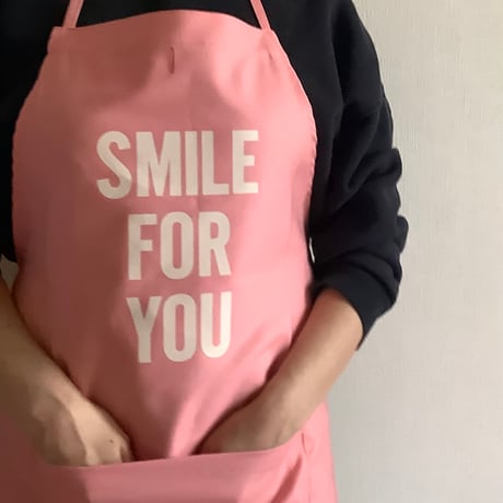 DR(PK)3  ”SMILE FOR YOU“ APRON (生成りロゴ)PINK  COLOR