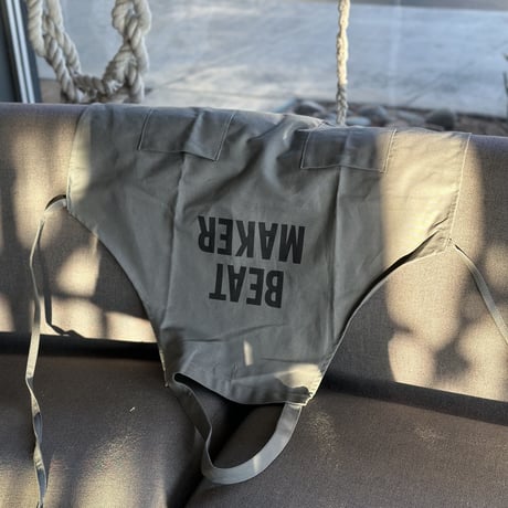 WPAGR15  DAY USE W POCKET  APRON   “BEAT MAKER“ GREY  COLOR