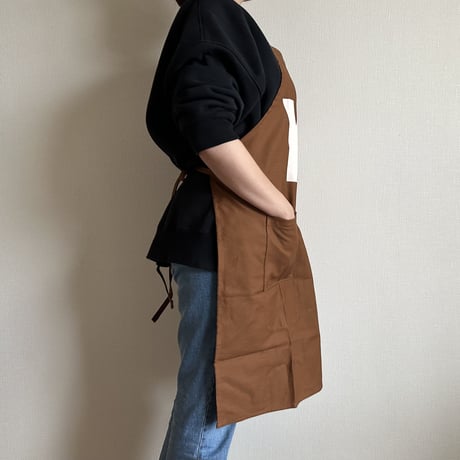 WPB8 DAY USE W POCKET  APRON   “YES”(生成りロゴ)※正面に二つのポケットがございます
