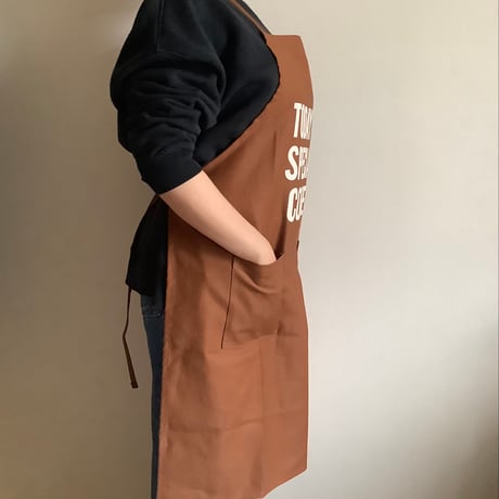 WPB9   DAY USE W POCKET “TODAY‘S SPECIAL COFFEE” (生成りロゴ)