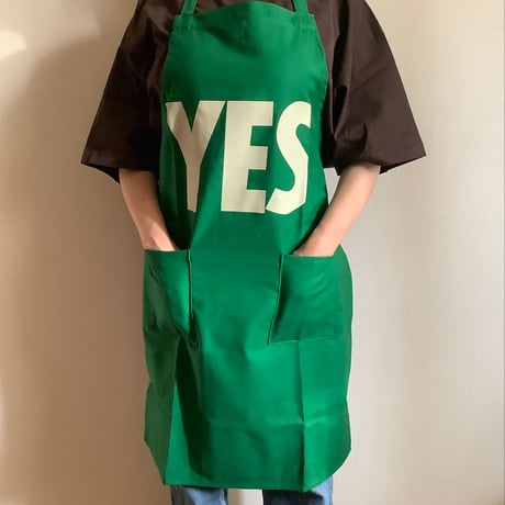 🌸新発売　WPG1 DAY USE W POCKET  APRON   YES (※裏側にNO THANK YOUのプリントがあります) BOTTLE GREEN COLOR