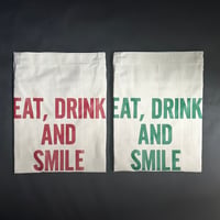 [10周年記念発売]ADULT APRON LG3   "EAT、DRINK AND SMILE“ 🌟グリーンロゴは、10月24日(土曜日)に再入荷します。
