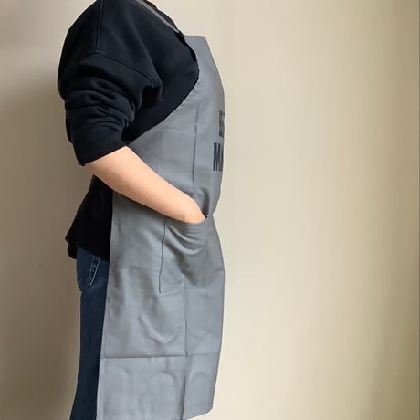 WPAGR15  DAY USE W POCKET  APRON   “BEAT MAKER“ GREY  COLOR