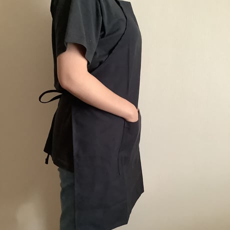 ADULT APRON DR(DARK NAVY)0   "NON TITLE“ DARK NAVY  COLOR ※こちらのエプロンは無地です。