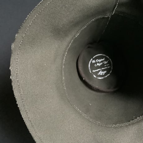🇺🇸アメリカ製　THE  MAGIC  HAT  (MADE IN USA) OLIVE   COLOR