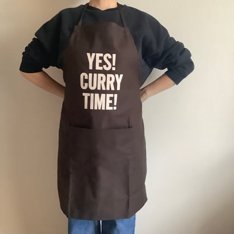DR(DB)3 “YES！CURRY TIME！“APRON (生成りロゴ)  DARK BROWN COLOR