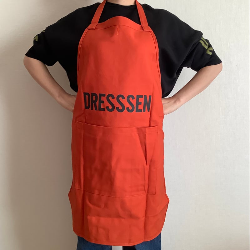 DRVNO8 REVERSIBLE APRON“ドレスセン/ DRESSSEN N DRVNO8 REVERSIBLE APRON“ドレスセン/ DRESSSEN N