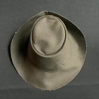🇺🇸アメリカ製　THE  MAGIC  HAT  (MADE IN USA) OLIVE   COLOR