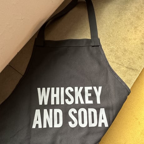 DRESSSEN  DRVBLK10 REVERSIBLE  APRON “ハイボールラバー/ WHISKEY AND SODA “(リバーシブルエプロン)