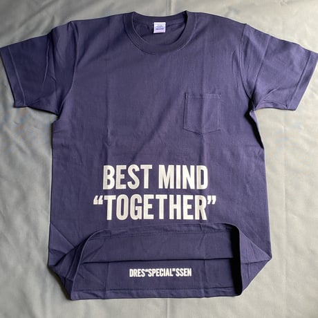 DRESSSEN  DSST99  DRES“SPECIAL”SSEN    “BEST MIND TOGETHER” T-SHIRTS (生成りロゴ) ネイビーカラー