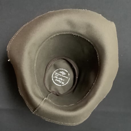 🇺🇸アメリカ製　THE  MAGIC  HAT  (MADE IN USA) OLIVE   COLOR