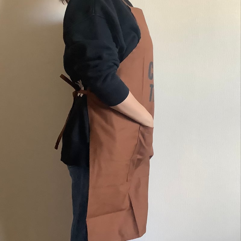 DR(BN) 8 ADULT APRON 