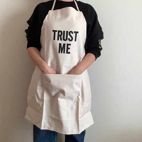 ADULT APRON #2  "TRUST ME"
