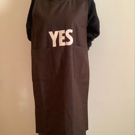 “PULL OVER APRON” ” ※男女兼用のエプロンです。全4色　✴️新色DARK BROWNが加わりました!！