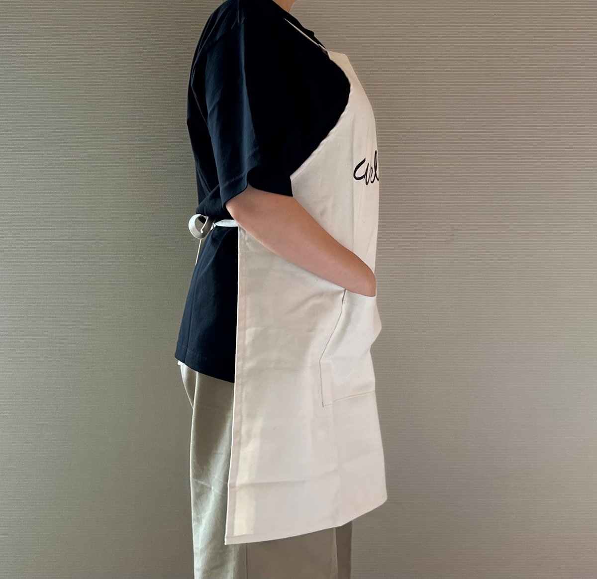 ADULT APRON #5 ADULT APRON #5