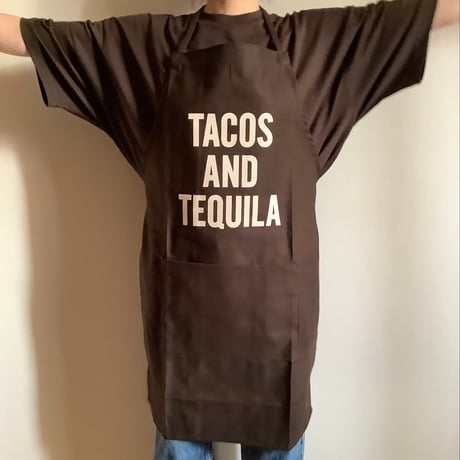 🌸[新発売] DR(DB)7    ”TACOS AND TEQUILA “APRON (生成りロゴ)  DARK BROWN COLOR