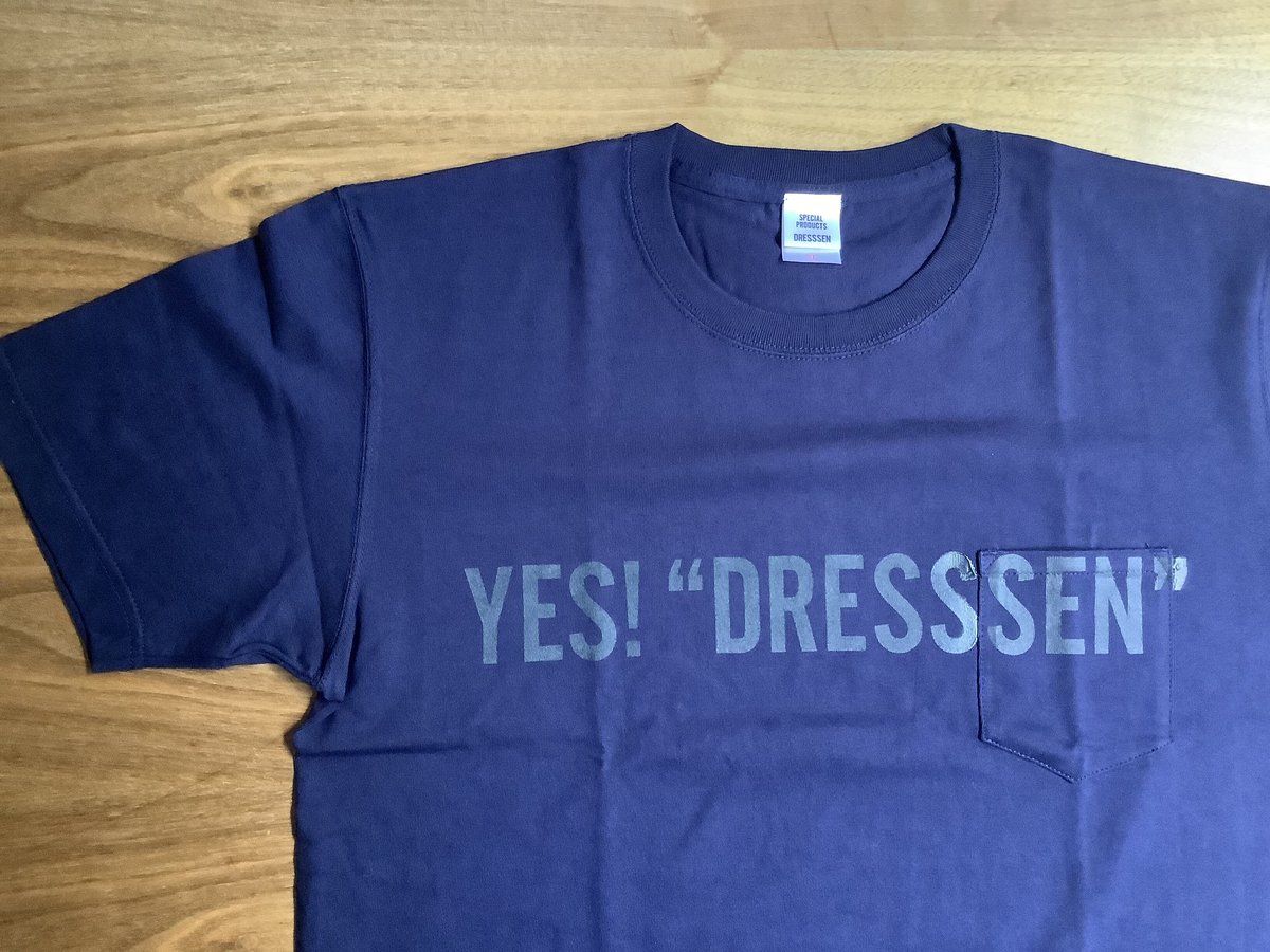 DRESSSEN “YES DRESSSEN ” T-SHIRTS ネイビーカラー DRESSSEN “YES DRESSSEN ” T-SHIRTS ネイビーカラー