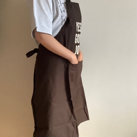DRESSSEN PRDB1 THE PROFESSIONAL APRON“ YES！GOOD JOB！(DARK BROWN  COLOR )※首の紐をお好きな位置で結んで固定できます