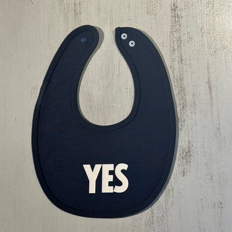 👶[BG2 DRESSSEN  “YES”(スタイ)  NAVY  COLOR ※生成り色ロゴ　※今生産をもって販売終了とさせていただきます。