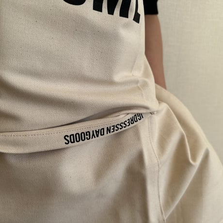 ADULT APRON #10  VERY WELCOME APRON
