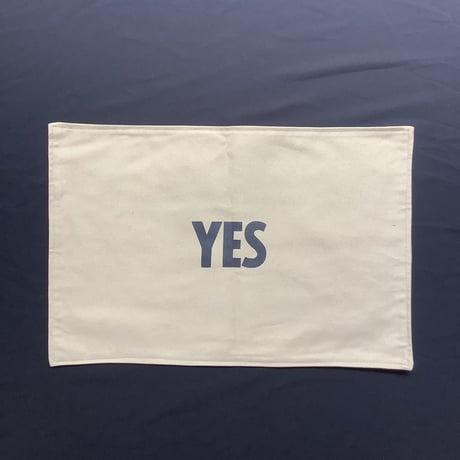 REVERSIBLE PLACE MAT REVMLC10   “YES/EATS ＆DRINKS (LATTE  COLOR)