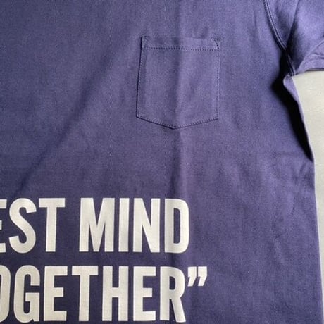 DRESSSEN  DSST99  DRES“SPECIAL”SSEN    “BEST MIND TOGETHER” T-SHIRTS (生成りロゴ) ネイビーカラー