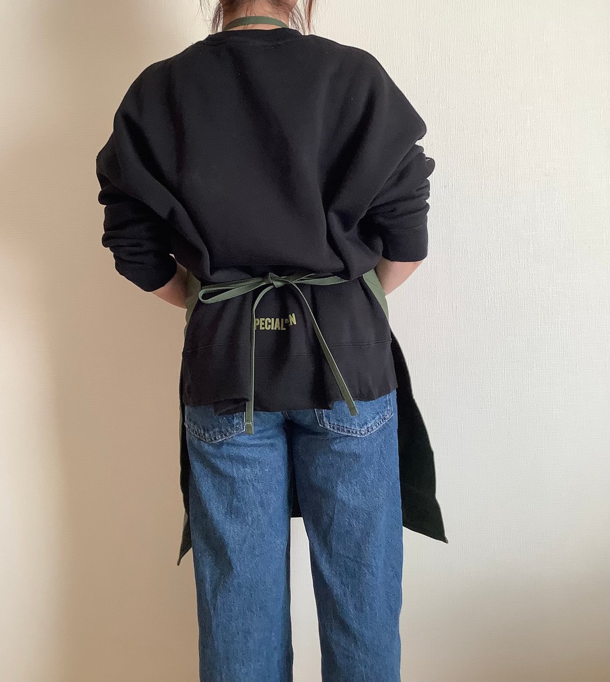 DRESSSEN DR(GR)2 ”“YES！ GOOD JOB！“APRON (生成りロゴ)