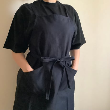 [新型] NEW X–STYLE APRON (DARK NAVY  COLOR)※背中でクロスさせて着用いただくエプロンです。