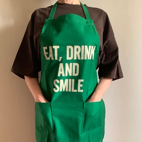 🌸新発売　WPG3 DAY USE W POCKET  APRON   “EAT、DRINK AND SMILE“  BOTTLE GREEN COLOR
